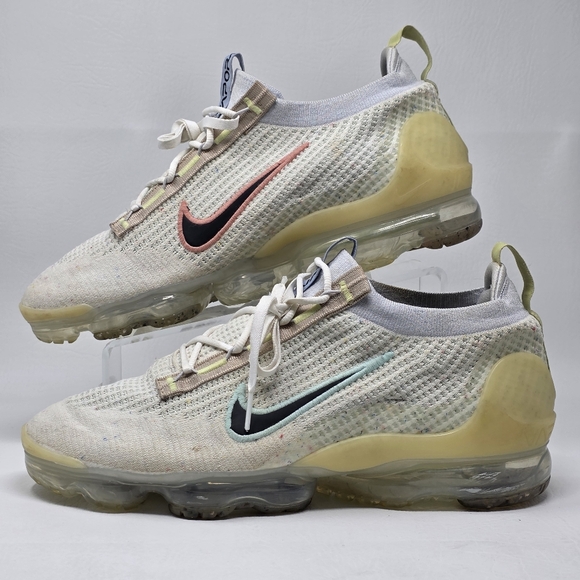 Nike Air Vapormax 2021 FK White Black Sneaker DQ7633-100 Men Size 12.5 Pre-owned - Picture 3 of 10